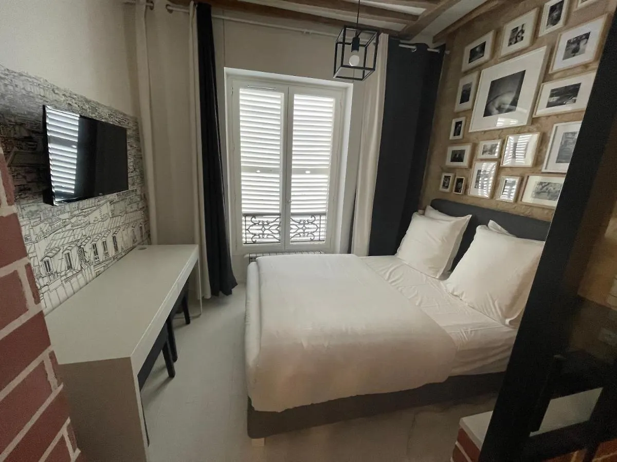 Apartment Aix, Neuf Equipe Paris