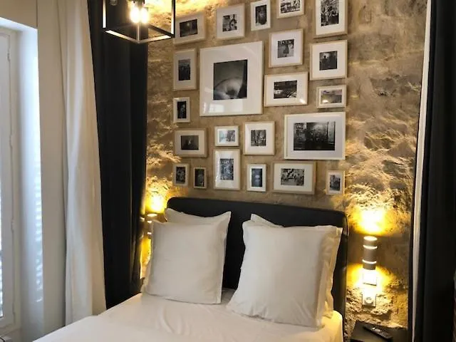 Aix, Neuf équipé Appartamento Parigi